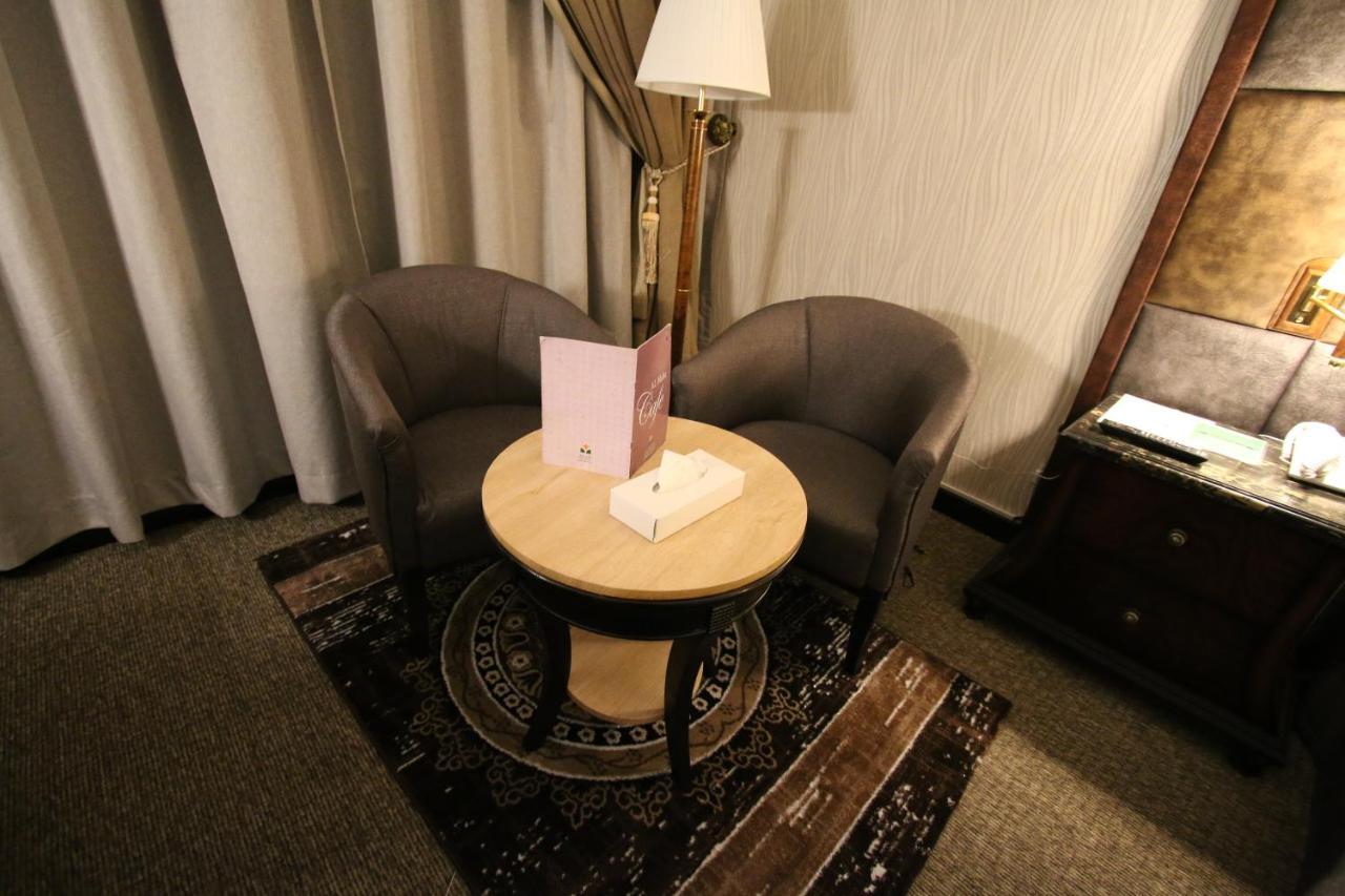 Grand Mayfair Hotel Dubai Esterno foto